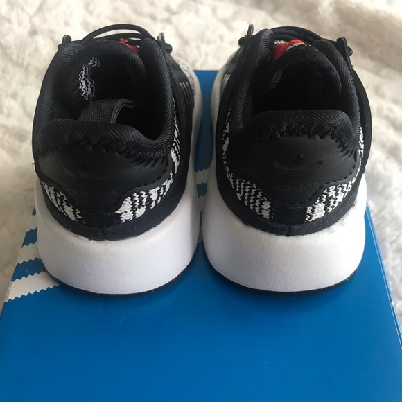 Toddler Adidas - Picture 6 of 8